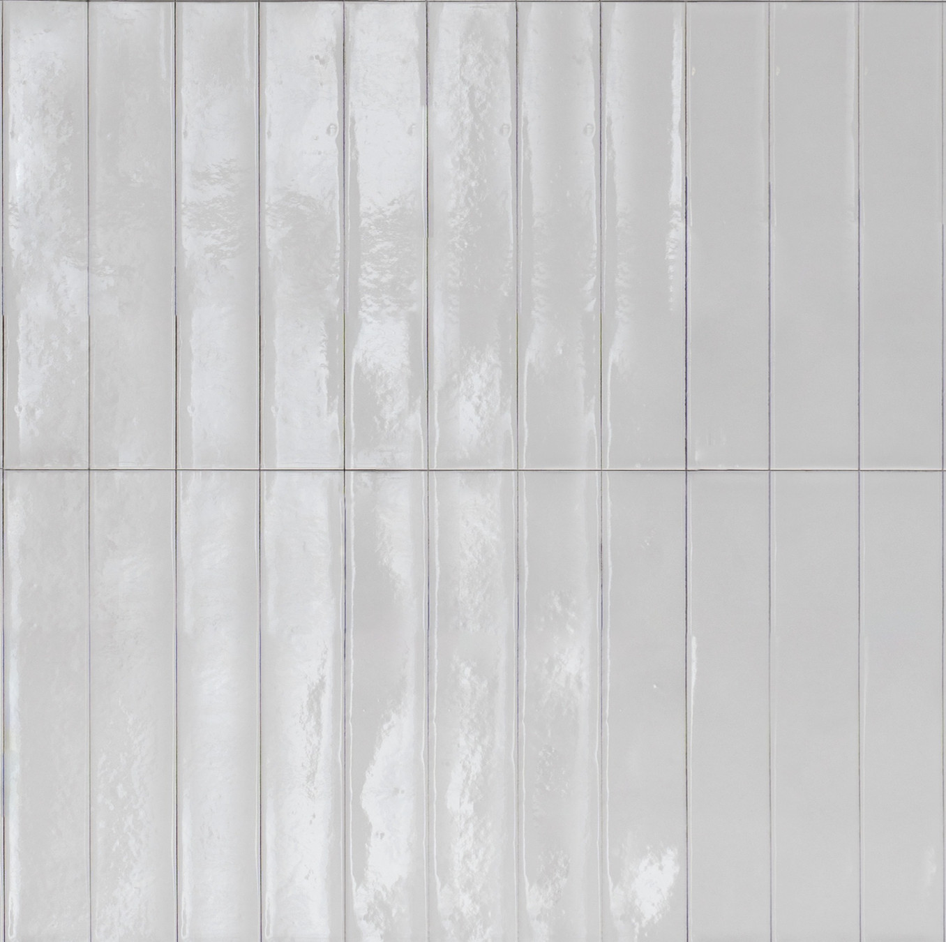 AMURI bianco glossy 5.3x30 B11 07