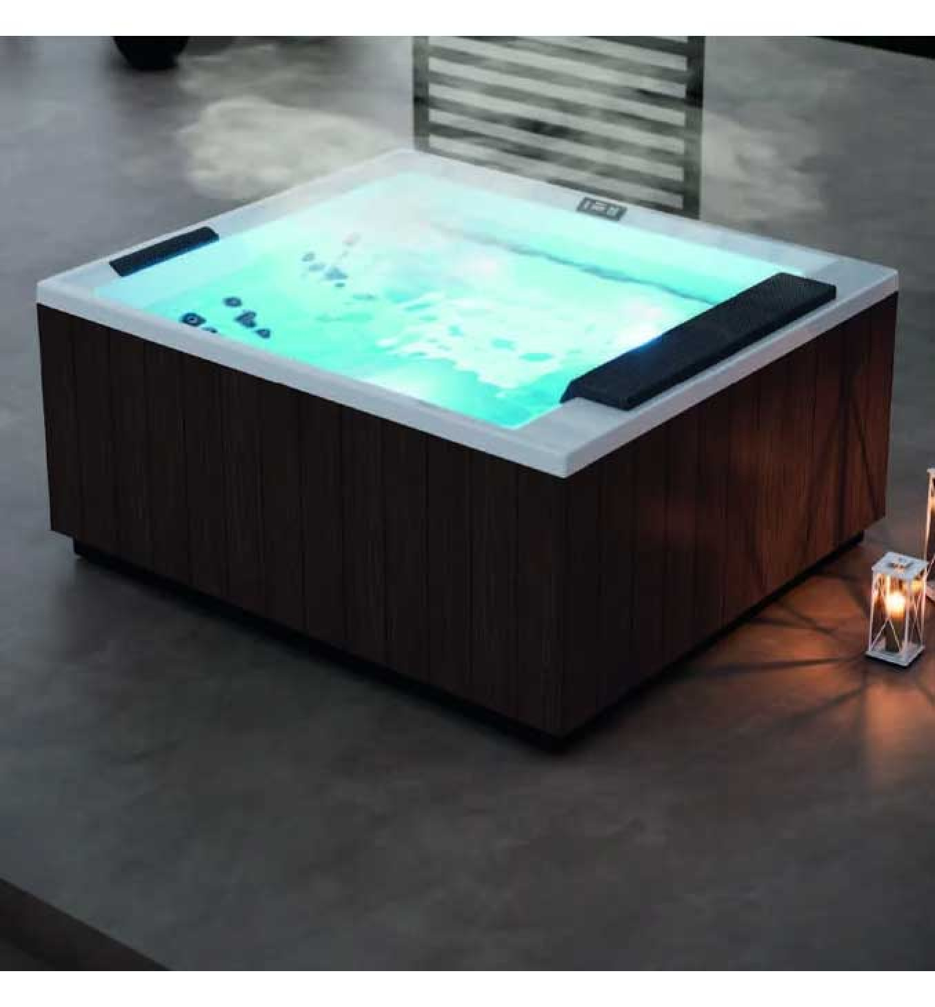 Outdoor SPA M NOVELLINI belo/crna sa panelom wenghe