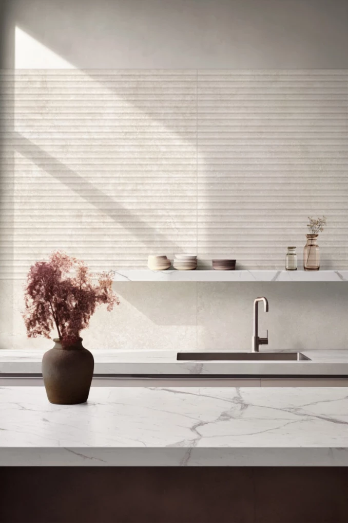 TRAVERTINO WALL vein bianco struttura 3D dorica 40x120