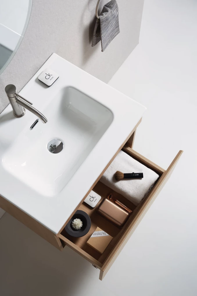 Toaletni ormarić UNILINE LUMA 600BRW sa lavaboom, soft close fioka