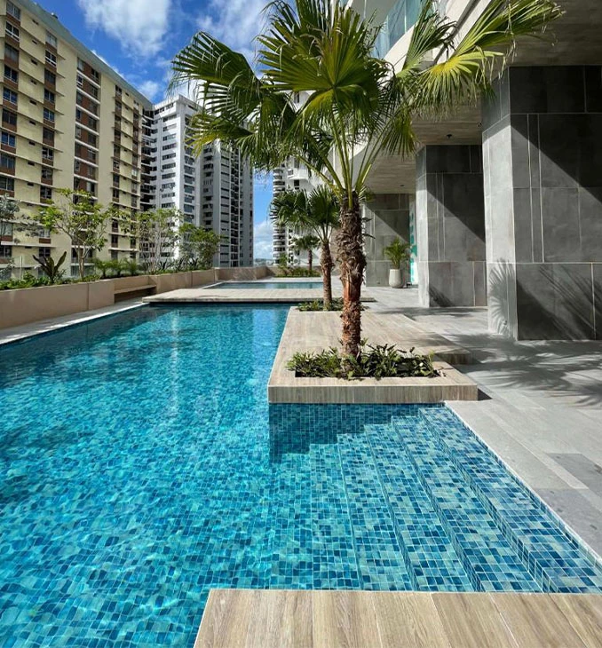 LUMINISCENT BLENDS penta bluestone 31.1x31.1